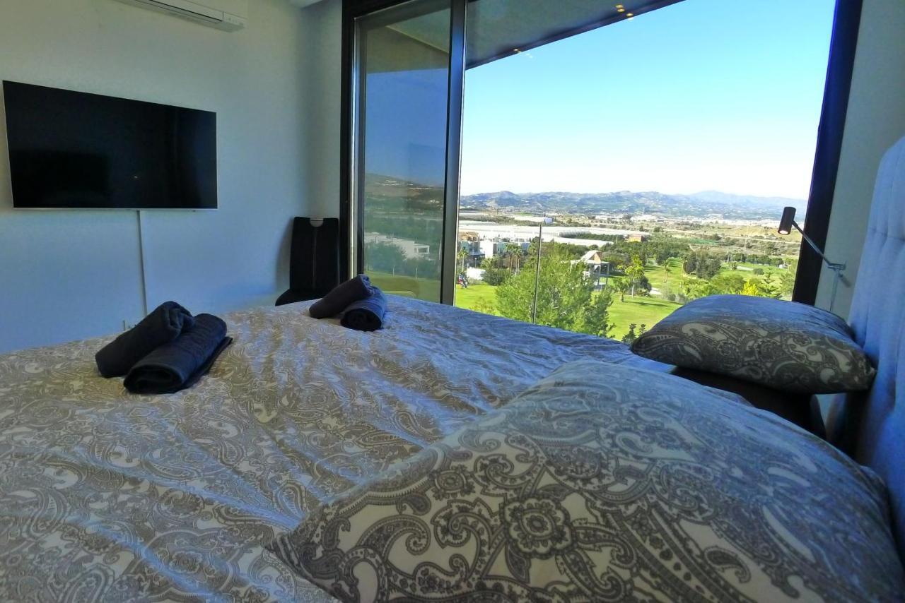 Nº43 Baviera Golf Villa Caleta De Velez Bagian luar foto